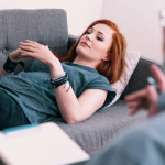 Manfaat Hipnoterapi dalam Penurunan Berat Badan, Sobat Perlu Tahu!